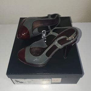 👀 CHANEL cap toe slingback heels pumps 🔥